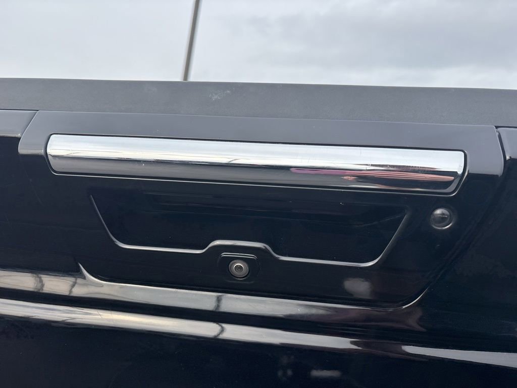 Used 2017 Ford F150 Lariat w/ Equipment Group 501A Mid image 11