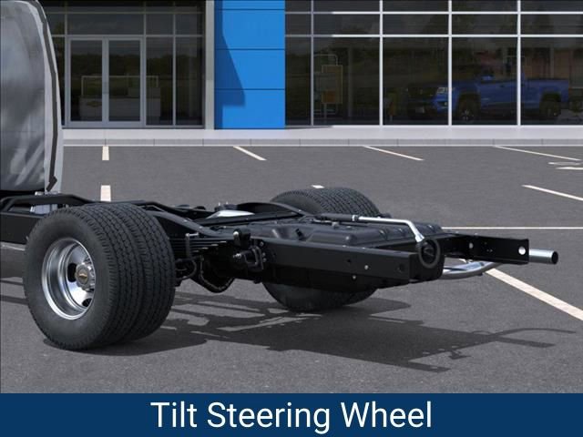 New 2026 Chevrolet Express 4500 4500 Series w/ Power Convenience Package image 12