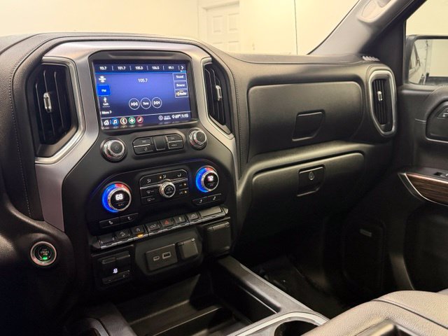 Used 2020 GMC Sierra 1500 Elevation w/ Elevation Value Package AWD/4WD image 23