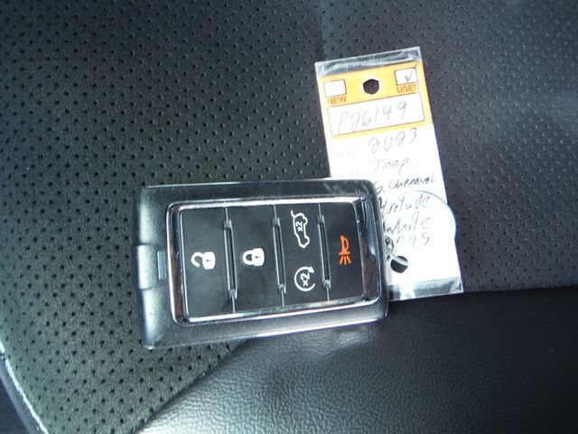 Used 2023 Jeep Grand Cherokee L Laredo AWD/4WD image 49
