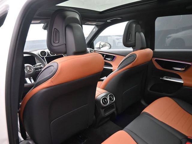 New 2025 Mercedes-Benz GLC 350e 4MATIC image 14