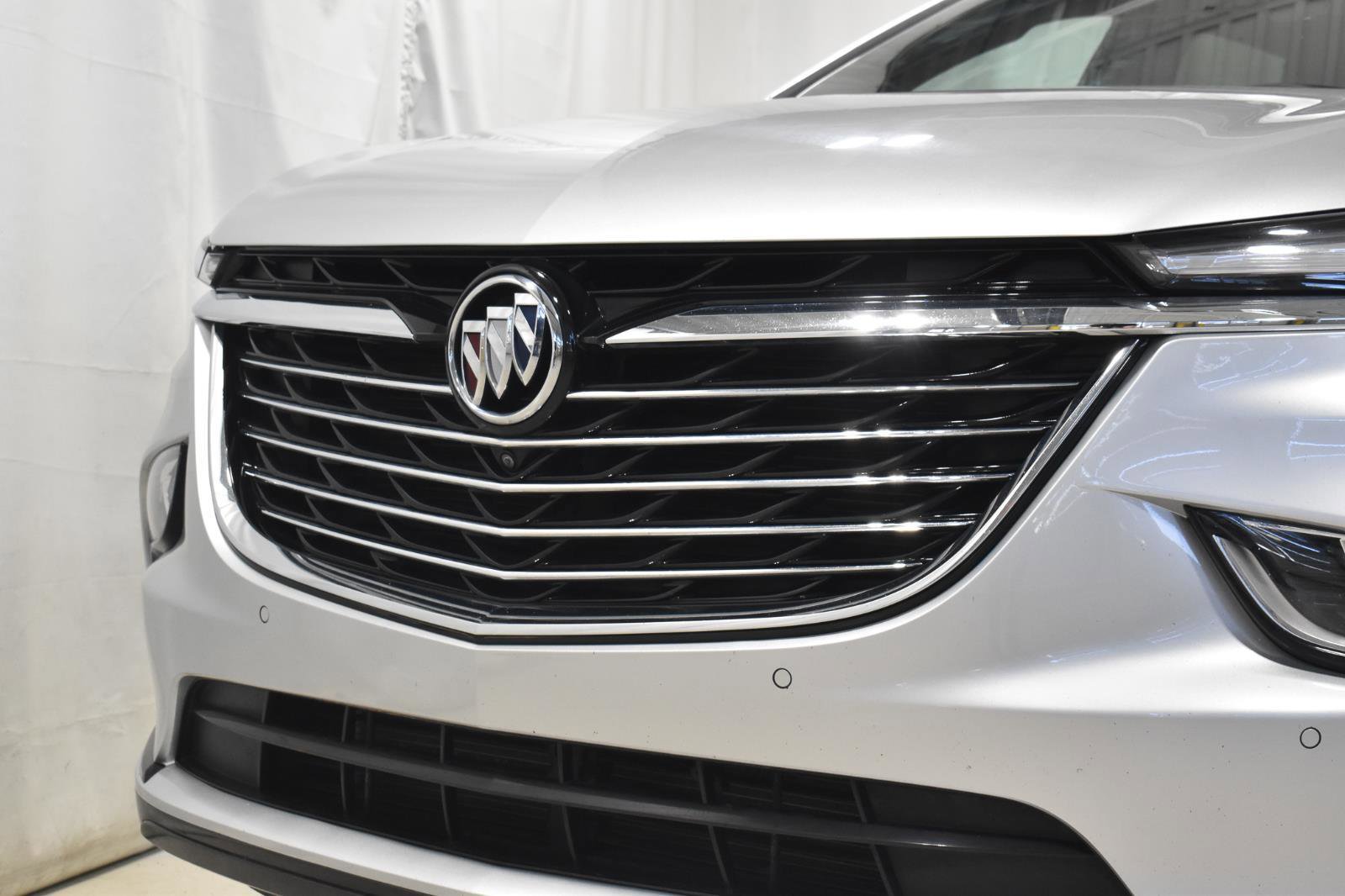 Used 2022 Buick Enclave Premium image 37