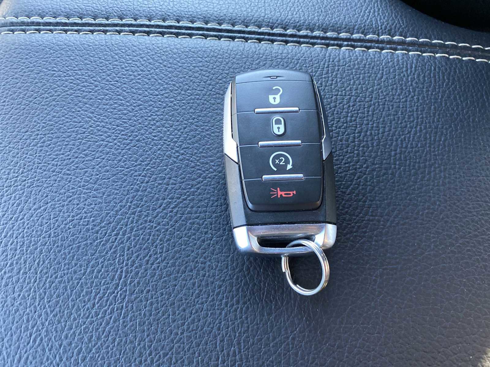 Used 2025 RAM 1500 Laramie image 21