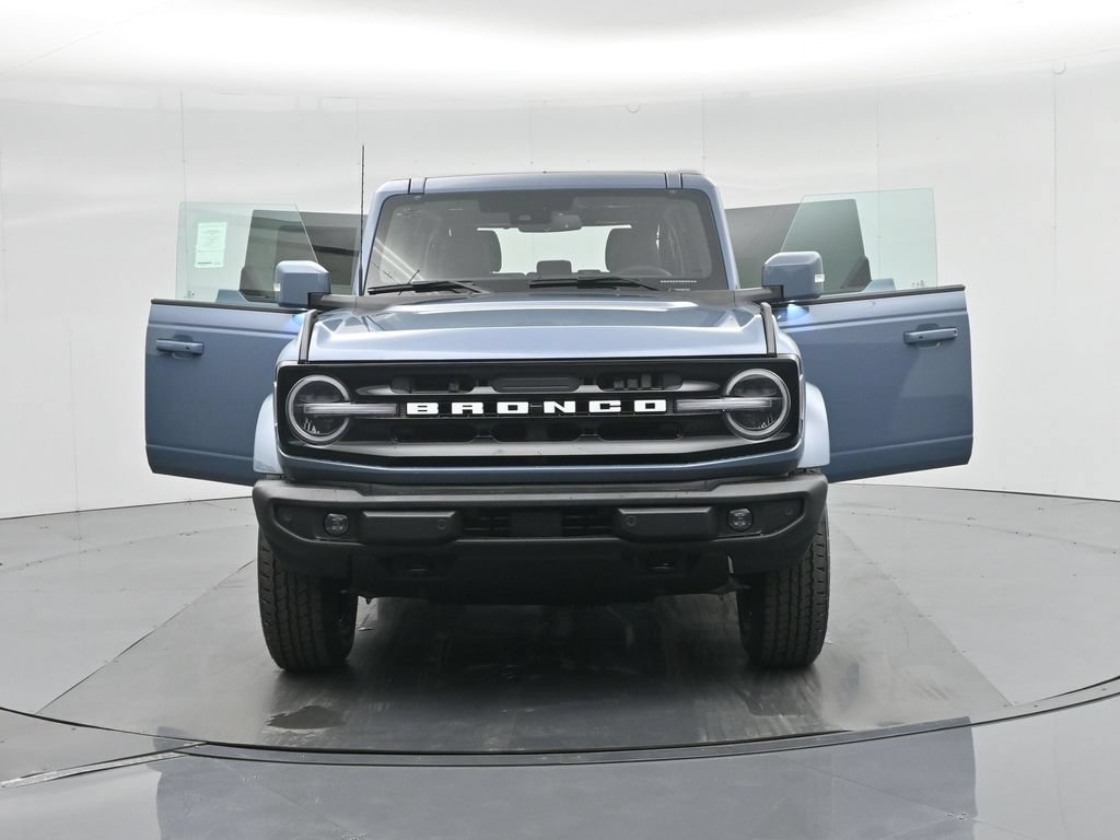 New 2025 Ford Bronco Outer Banks AWD/4WD image 36
