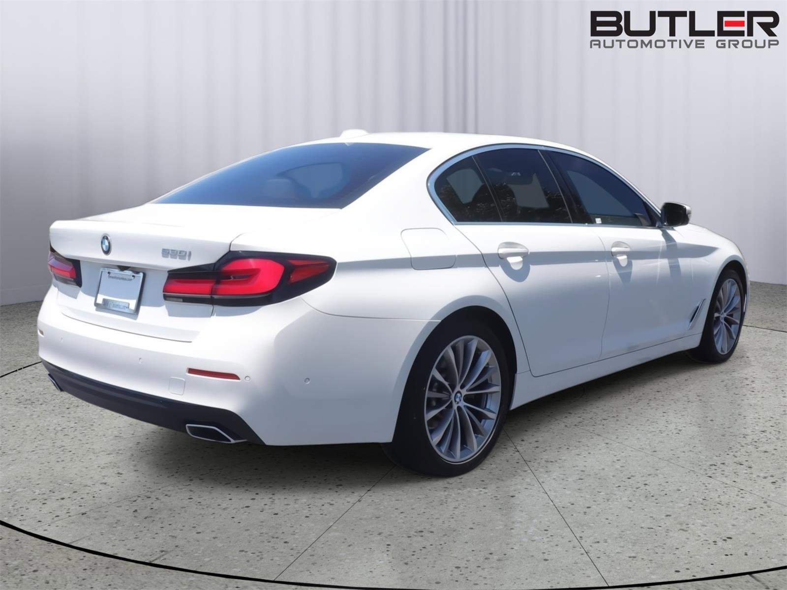 Used 2021 BMW 530i w/ Premium Package RWD image 7