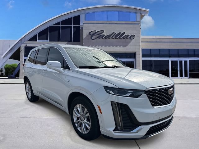 Used 2024 Cadillac XT6 Luxury image 3