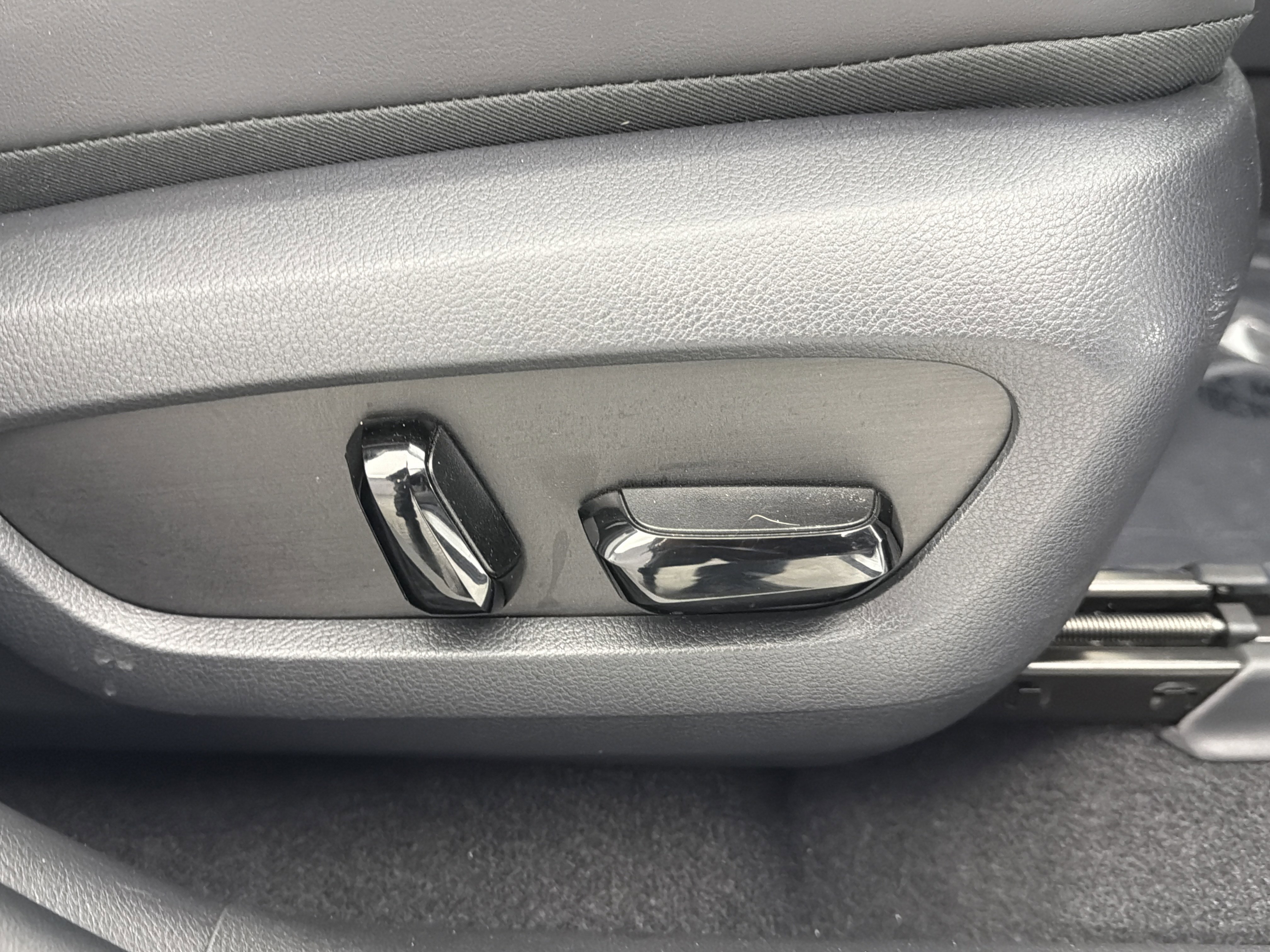 Used 2024 Lexus NX 350 AWD w/ Cold Area Package image 32