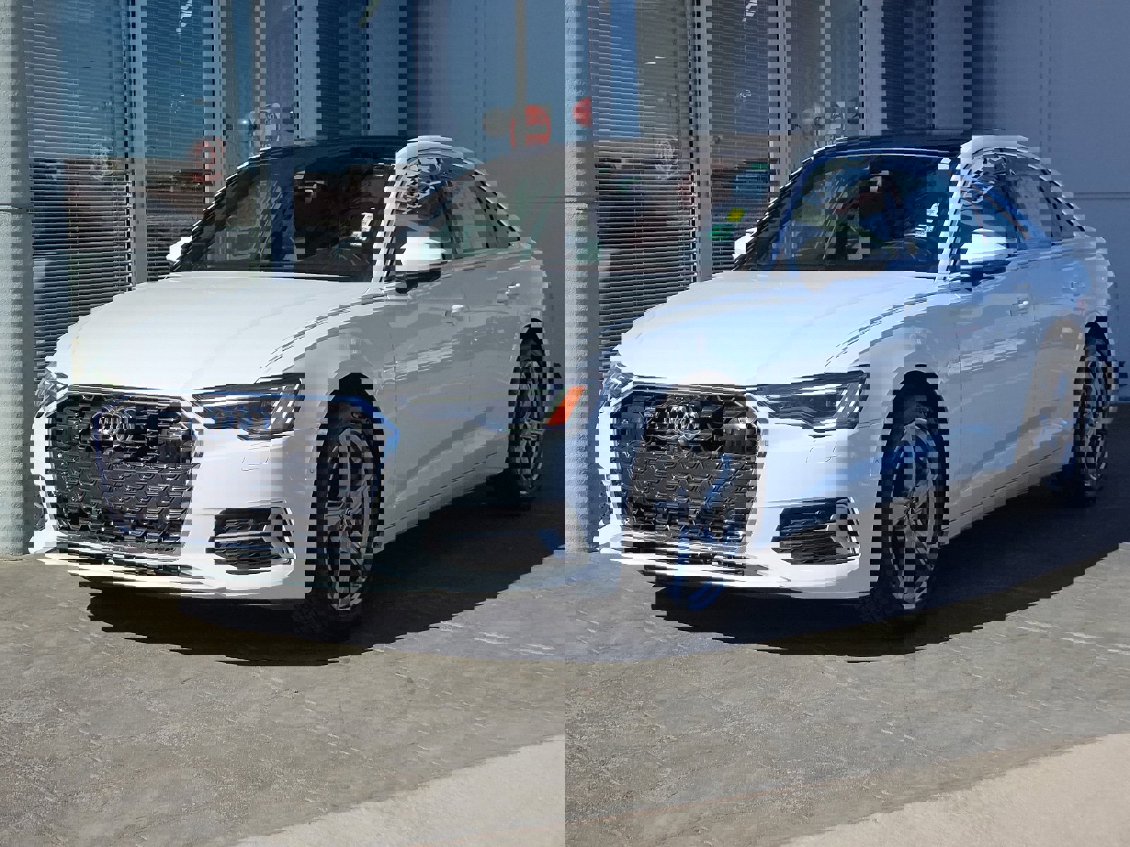 Used 2024 Audi A6 Premium Plus image 2