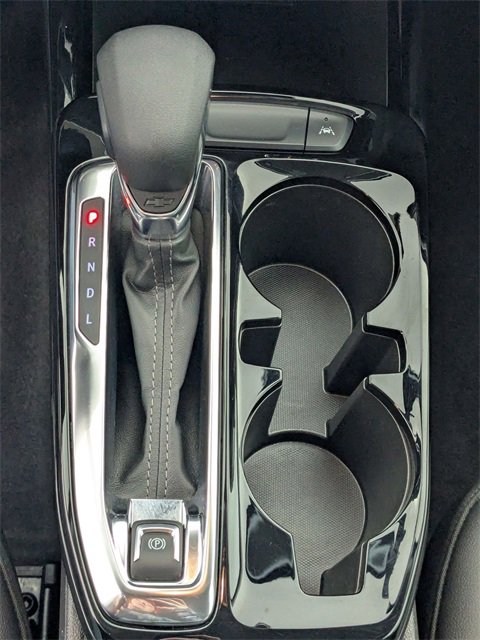 Certified 2025 Chevrolet Trax LT w/ LT Convenience Package image 22