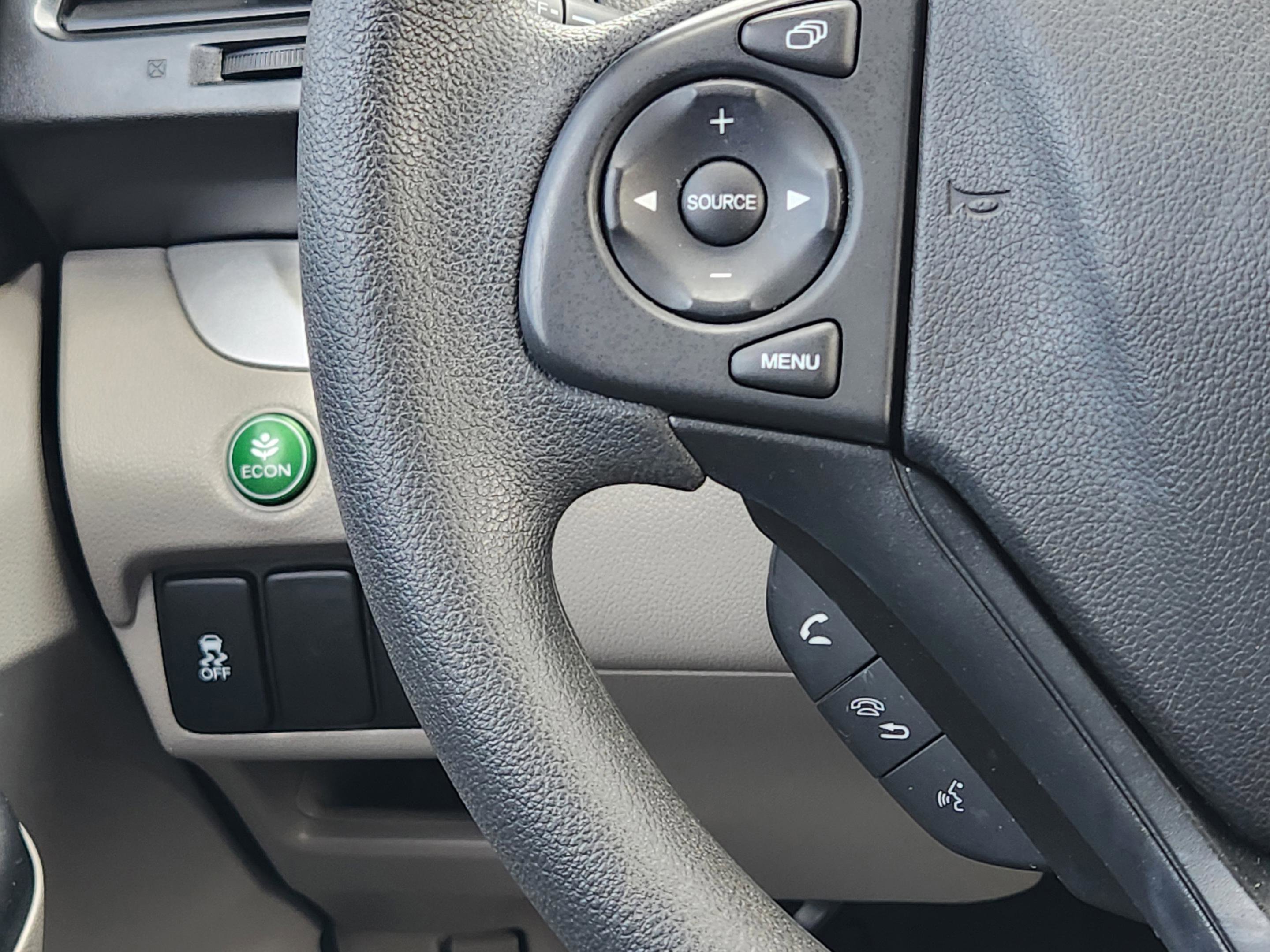 Used 2014 Honda CR-V LX image 25