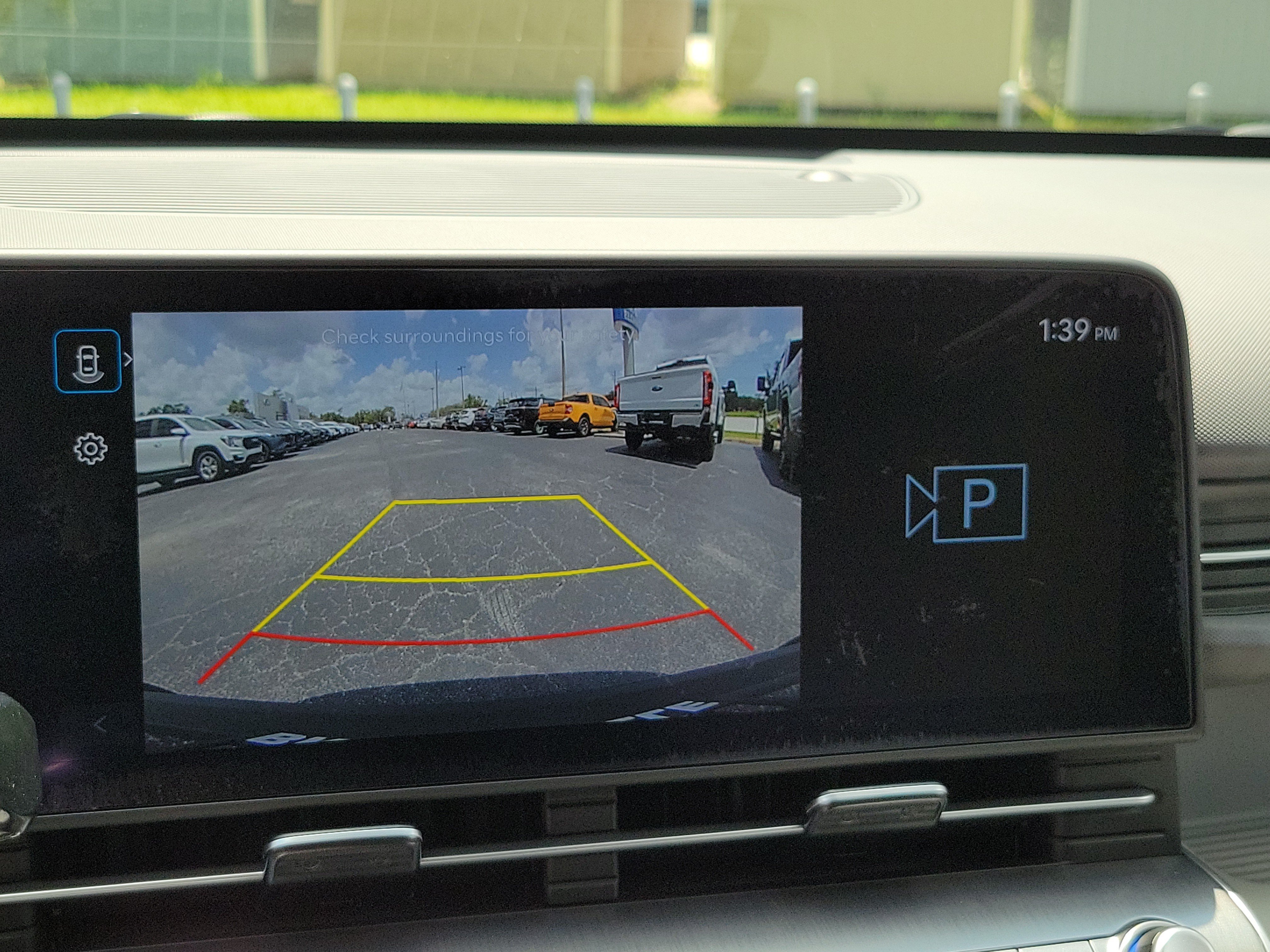 Used 2025 Hyundai Kona SEL FWD image 14