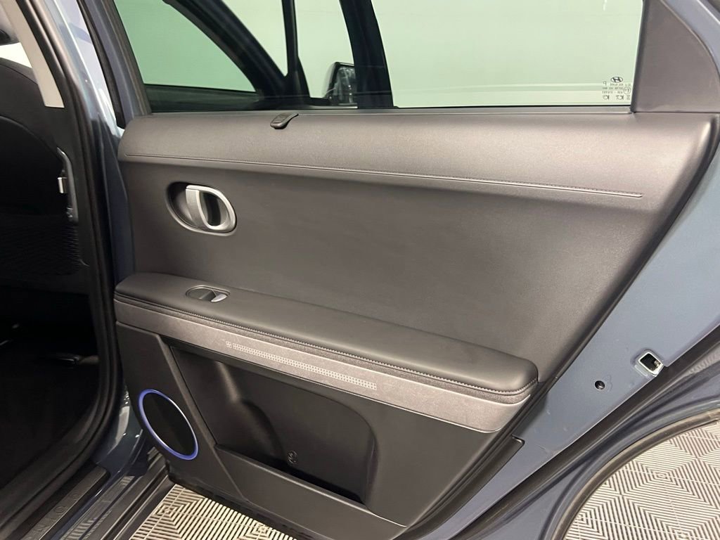 Used 2024 Hyundai Ioniq 5 Limited image 29