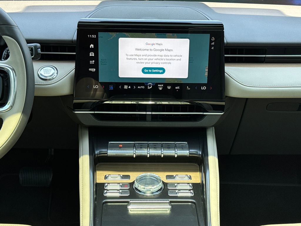 Used 2025 Lincoln Nautilus Reserve w/ Jet Appearance Package AWD/4WD image 20