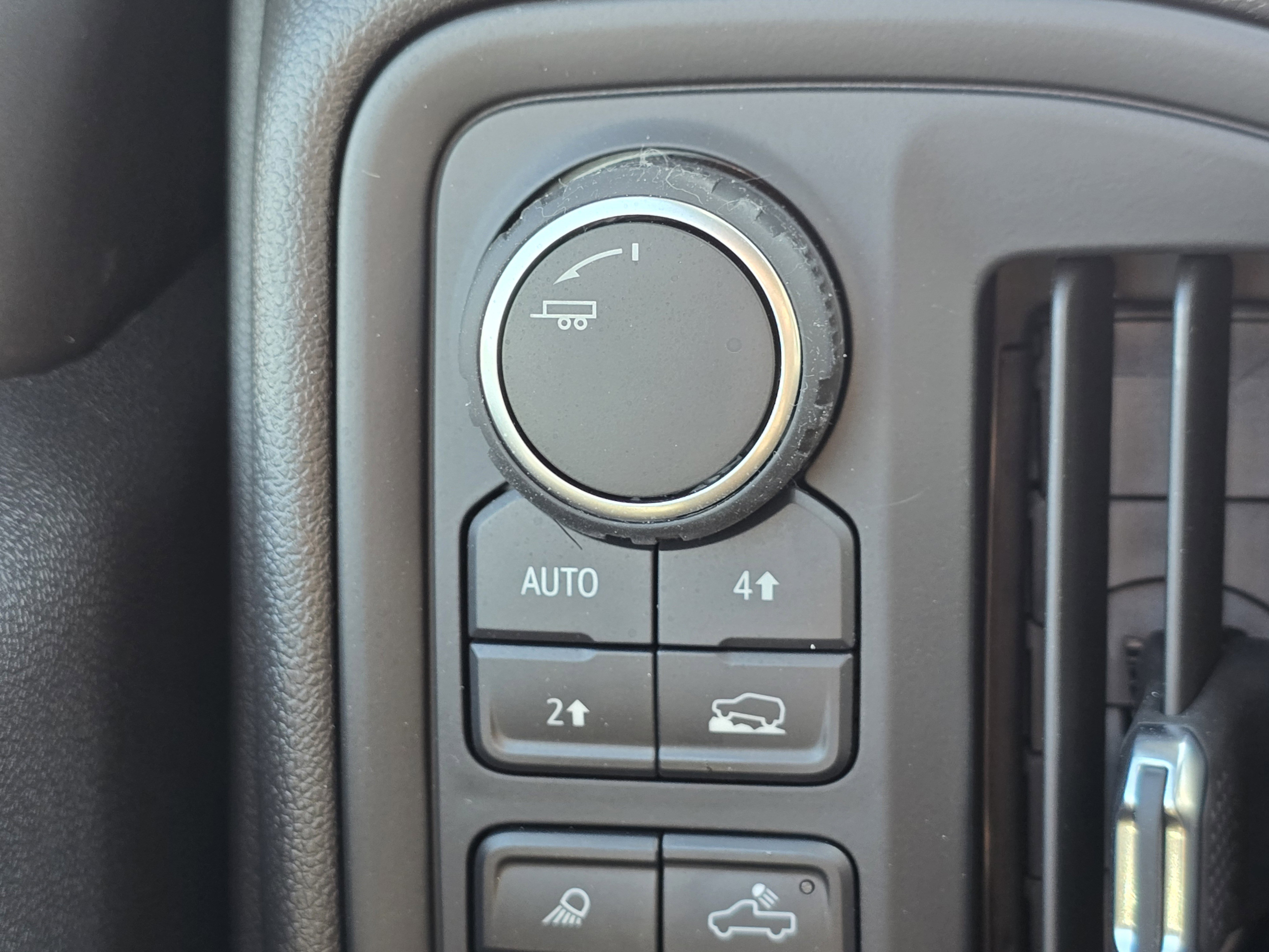 New 2025 Chevrolet Silverado 1500 W/T w/ WT Safety Package image 5