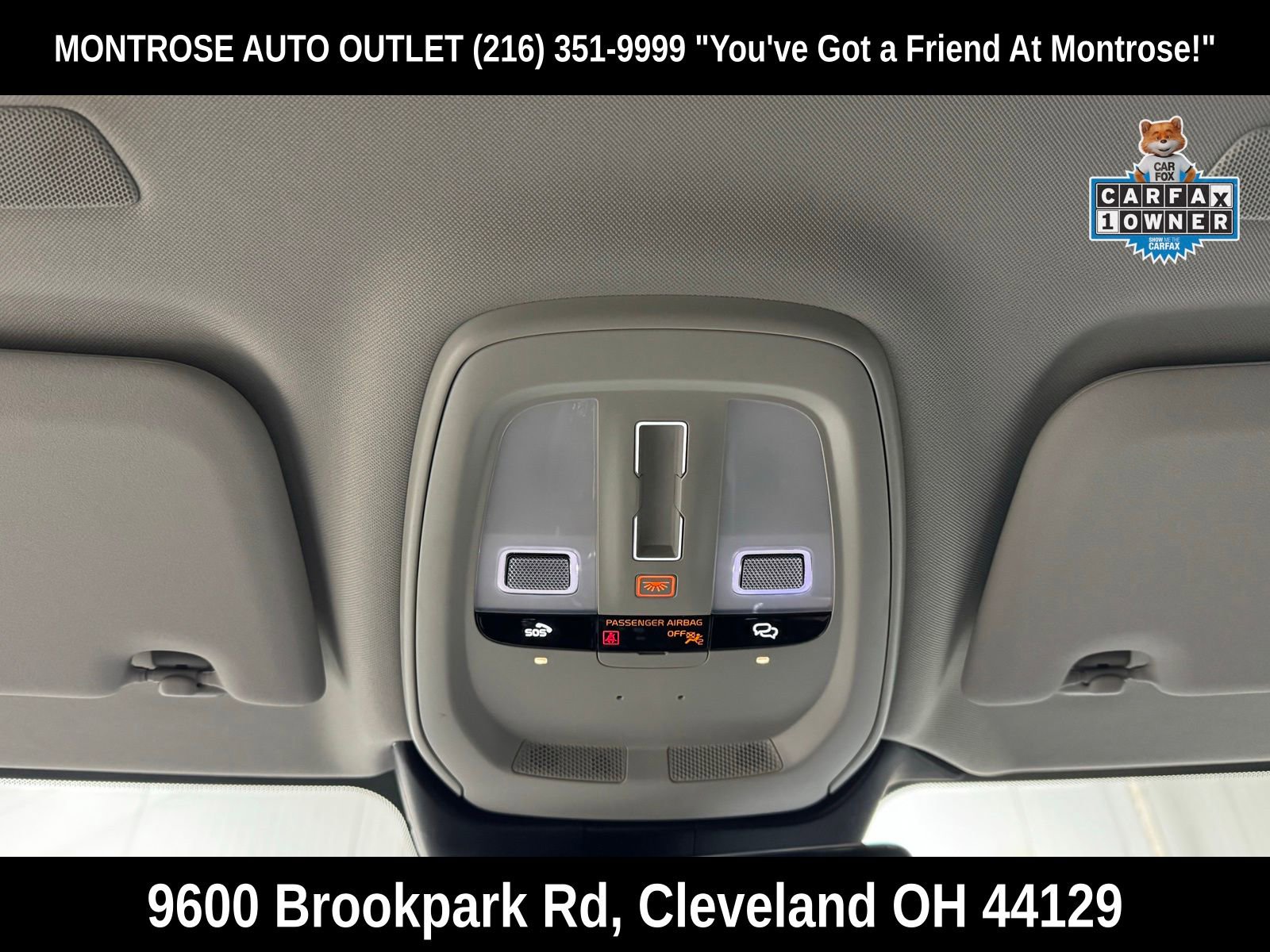 Used 2025 Volvo V60 B5 Cross Country Plus image 26