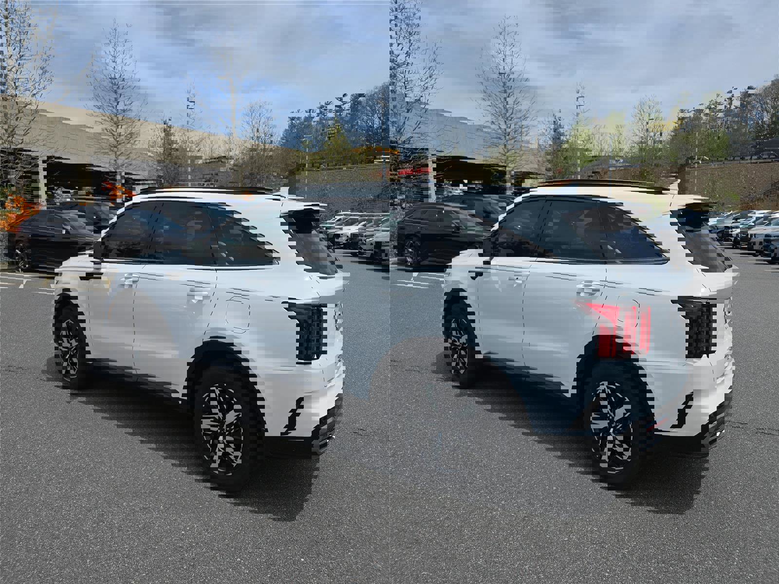 Used 2022 Kia Sorento EX w/ Panoramic Sunroof Package image 5