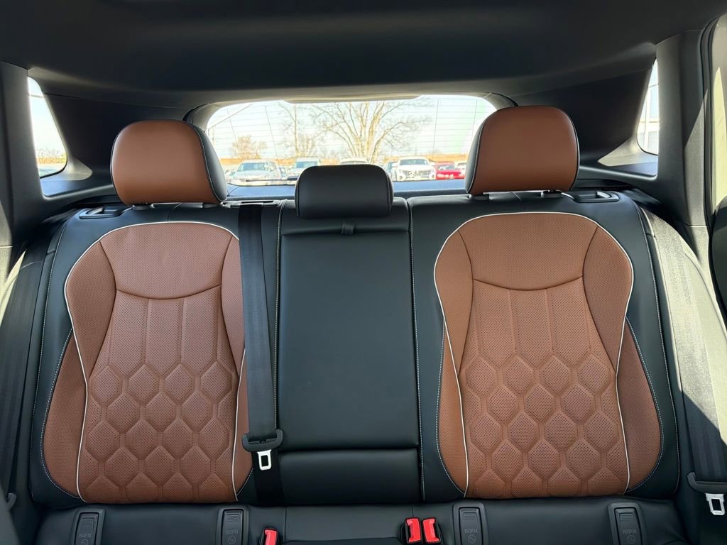 New 2026 Volkswagen Tiguan SEL R-Line image 35