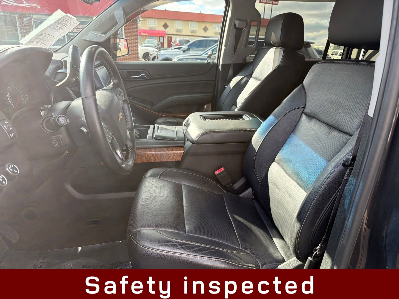 Used 2017 Chevrolet Suburban Premier image 11