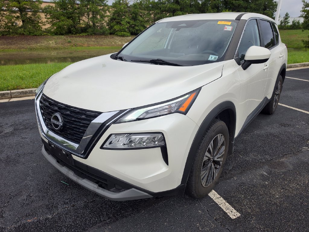 Used 2023 Nissan Rogue SV AWD/4WD image 9