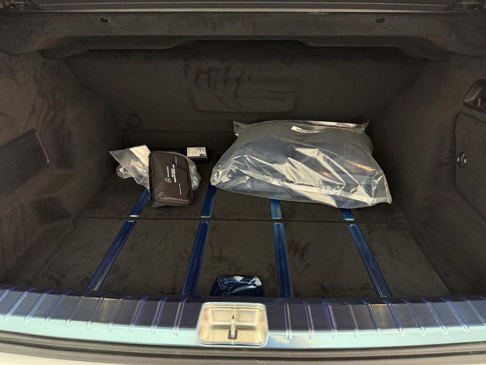 New 2026 Mercedes-Benz Maybach GLS 600 4MATIC image 31