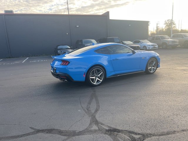 Used 2024 Ford Mustang GT Premium image 7