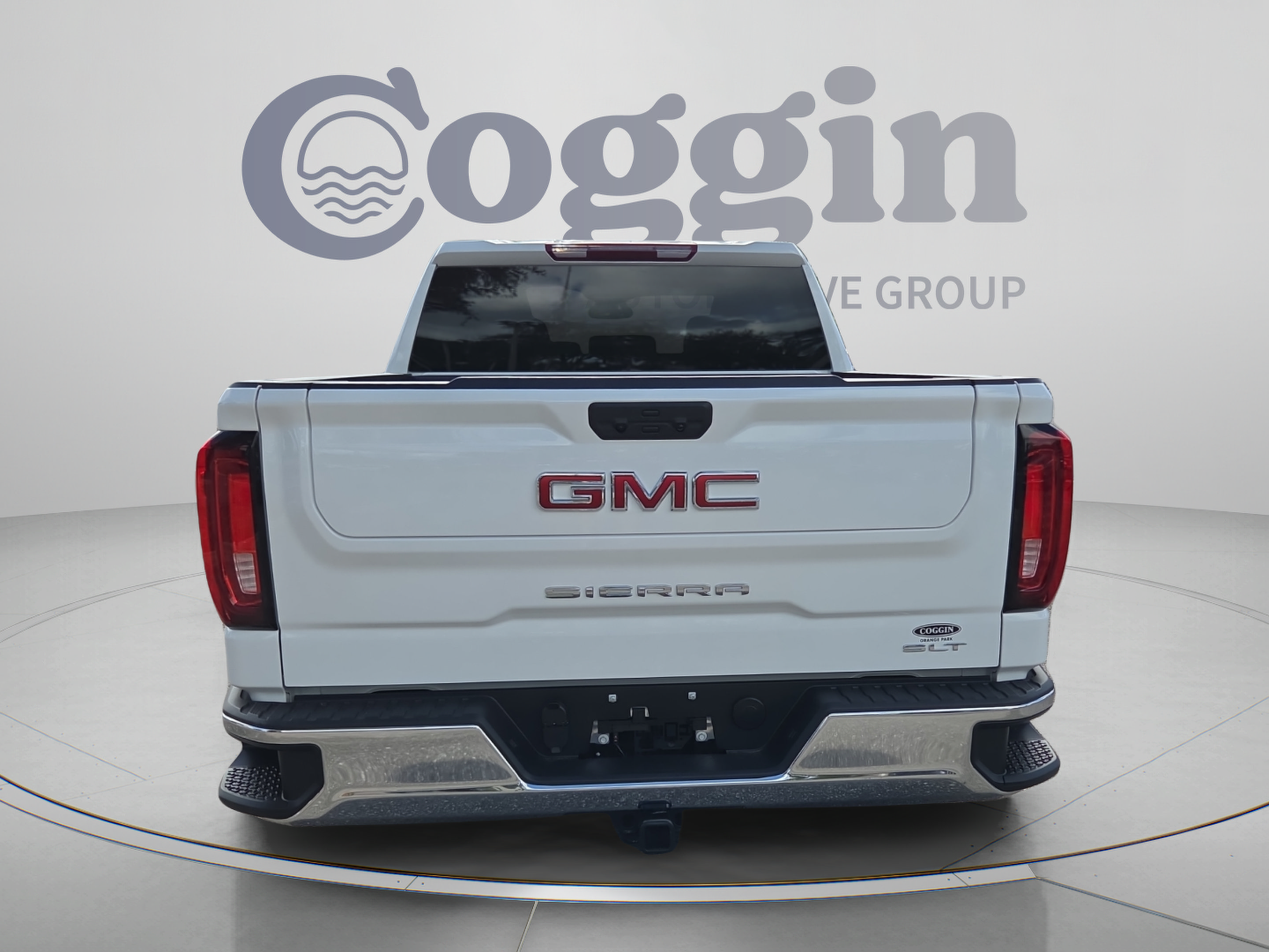 New 2026 GMC Sierra 1500 SLT AWD/4WD image 4