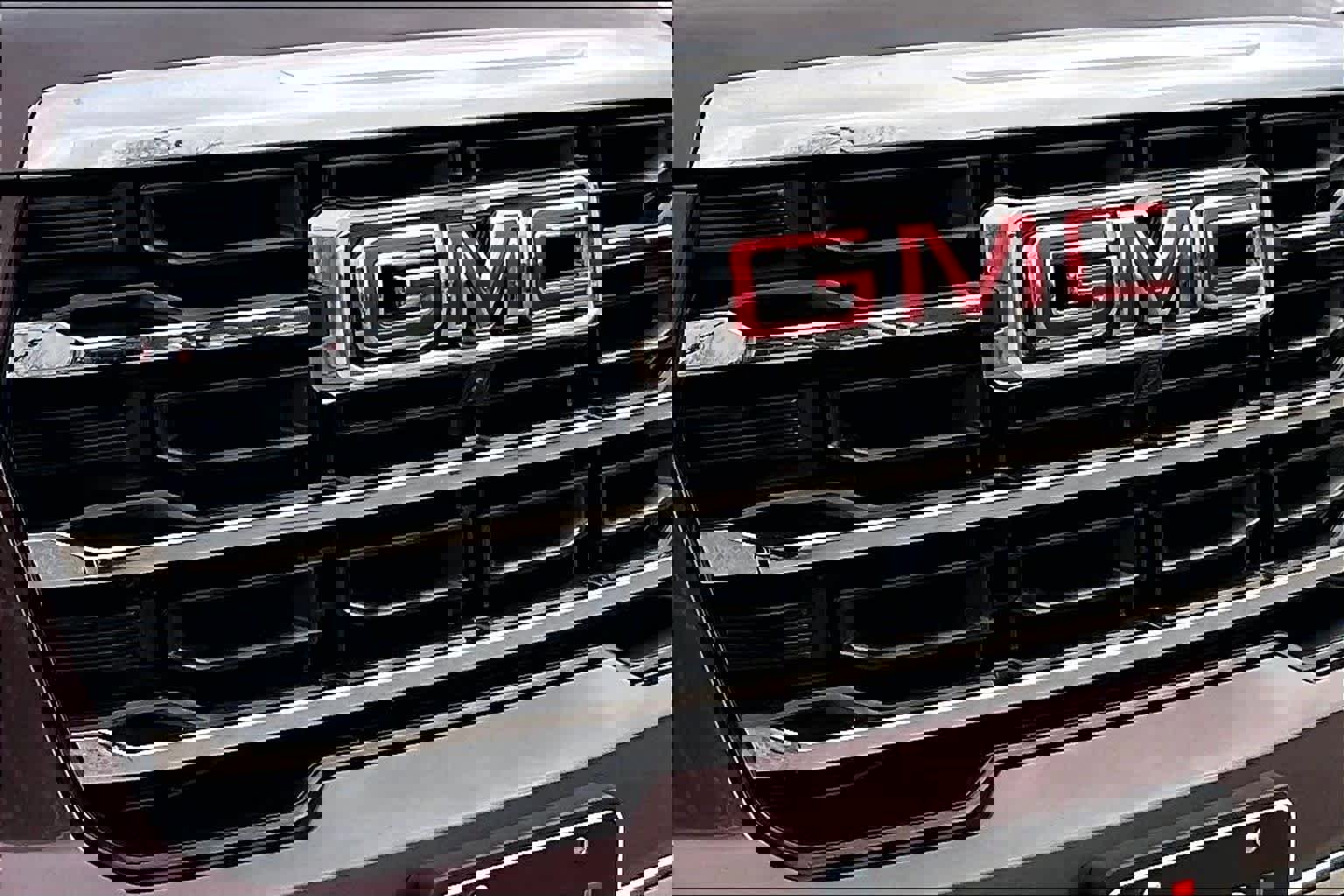 Used 2024 GMC Acadia Elevation image 28