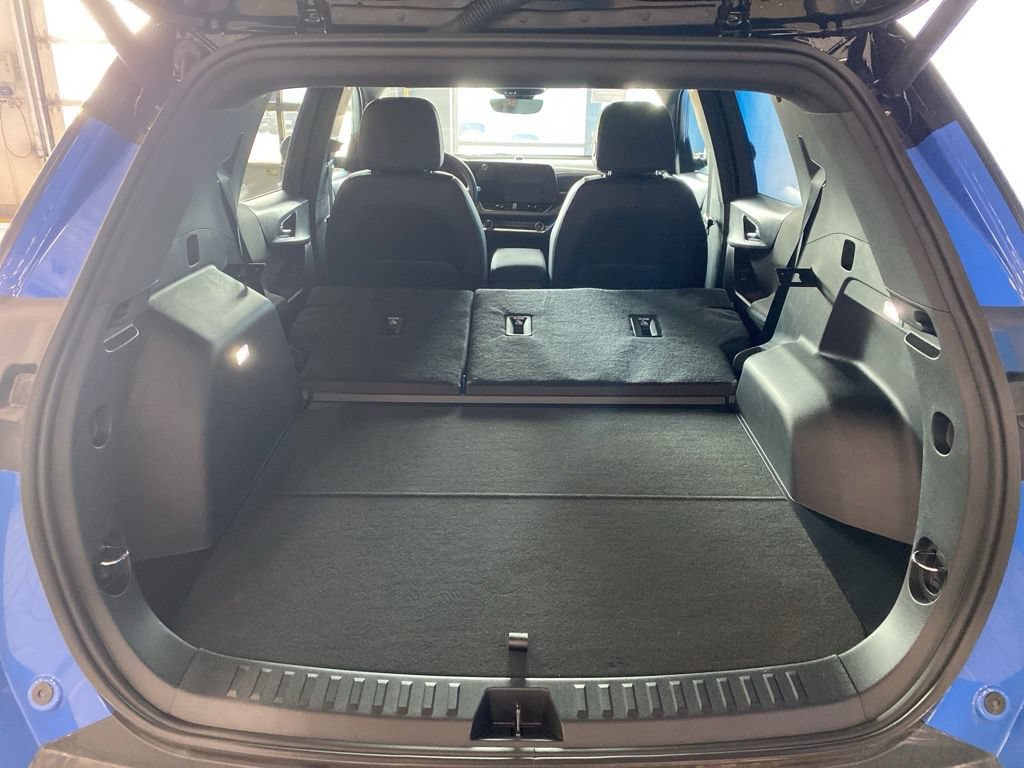 New 2026 Chevrolet Equinox RS w/ Convenience Package III AWD/4WD image 20