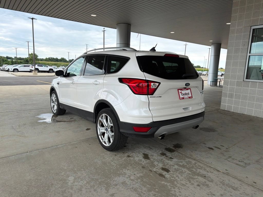 Used 2019 Ford Escape Titanium AWD/4WD image 3