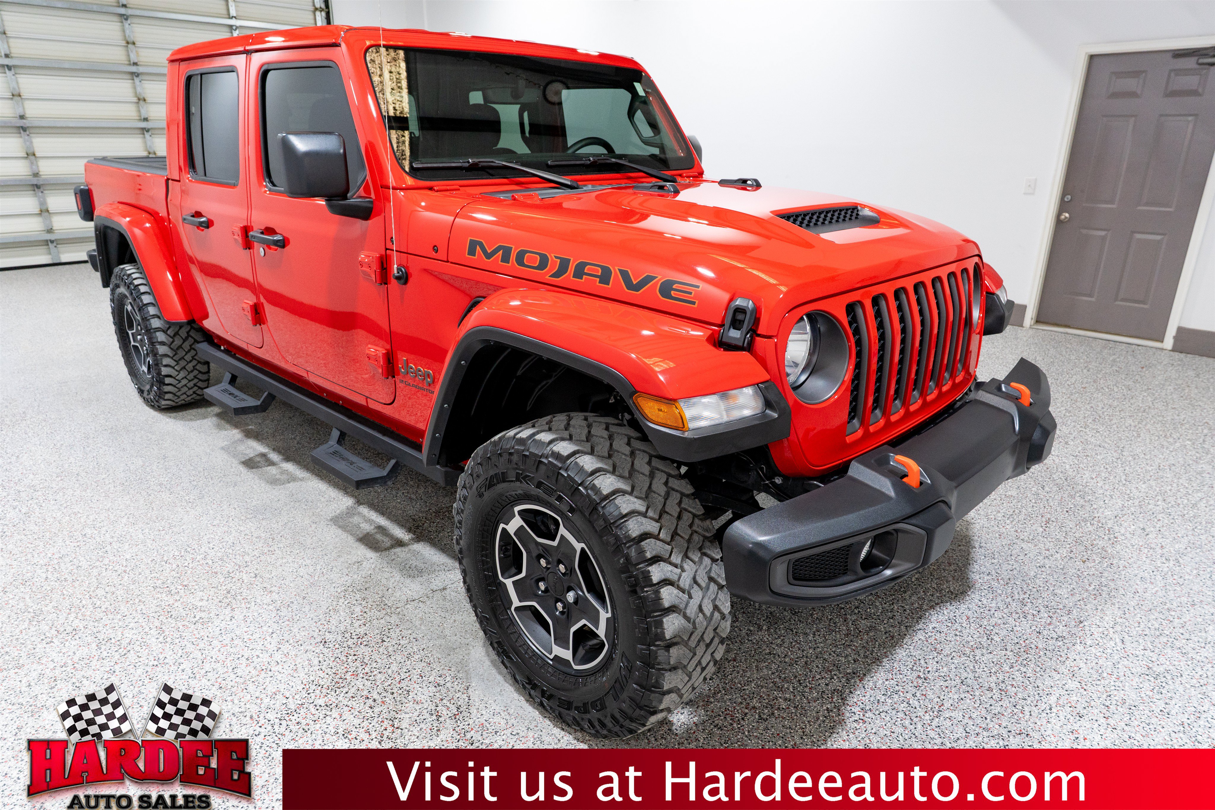 Used 2023 Jeep Gladiator Mojave w/ Cold Weather Group AWD/4WD image 6