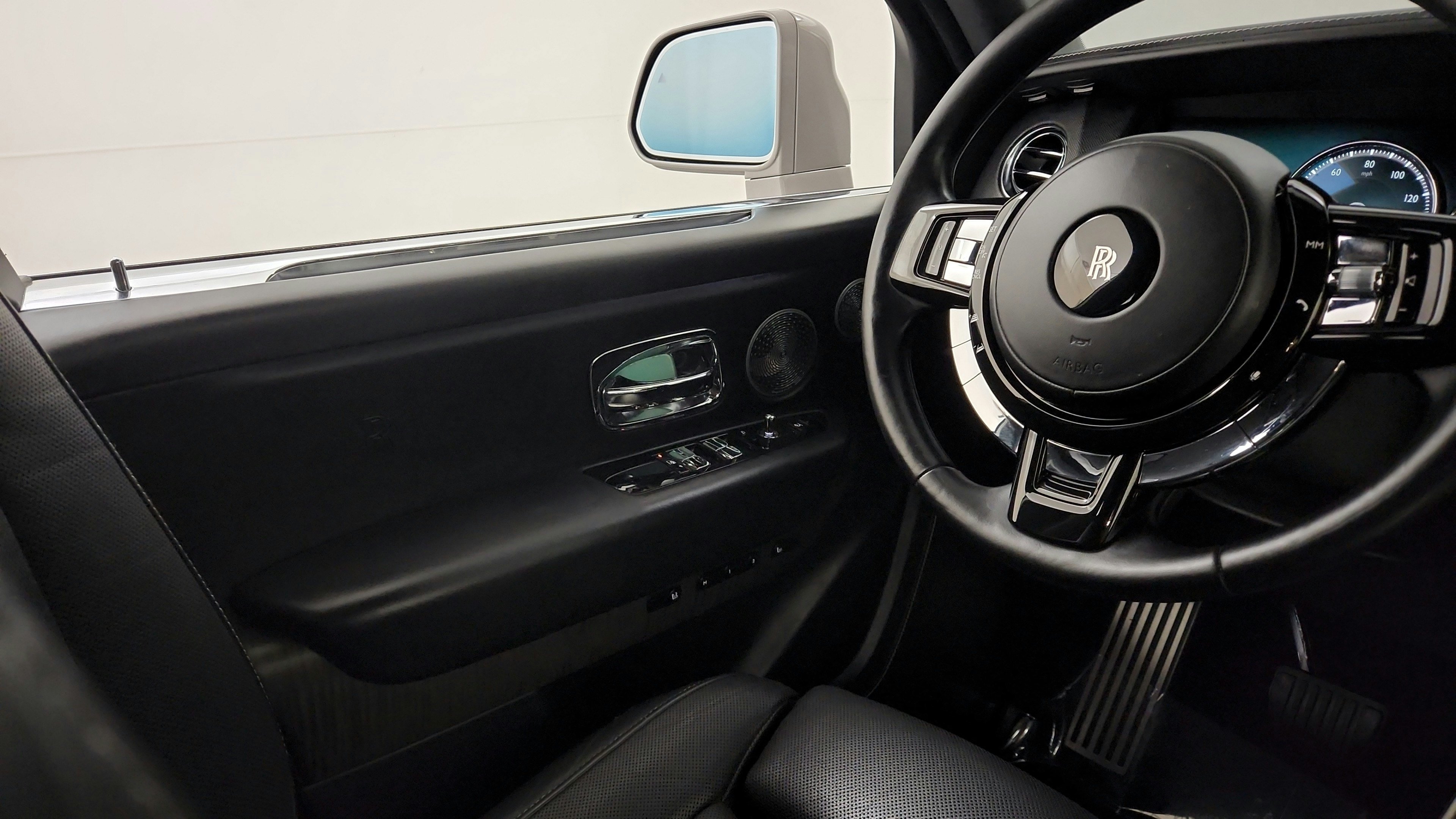 Used 2021 Rolls-Royce Cullinan AWD/4WD image 23
