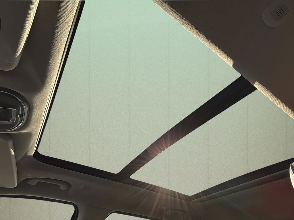 Used 2023 Jeep Wagoneer 4WD w/ Premium Group I image 37