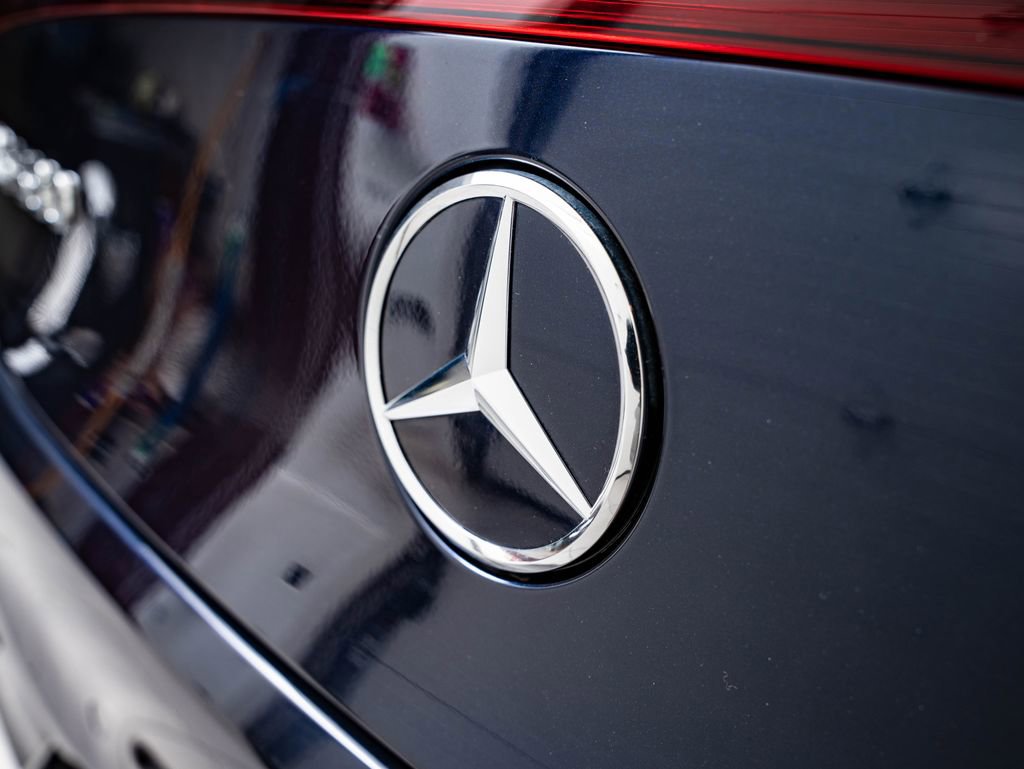Certified 2023 Mercedes-Benz EQS 580 4MATIC Sedan image 20