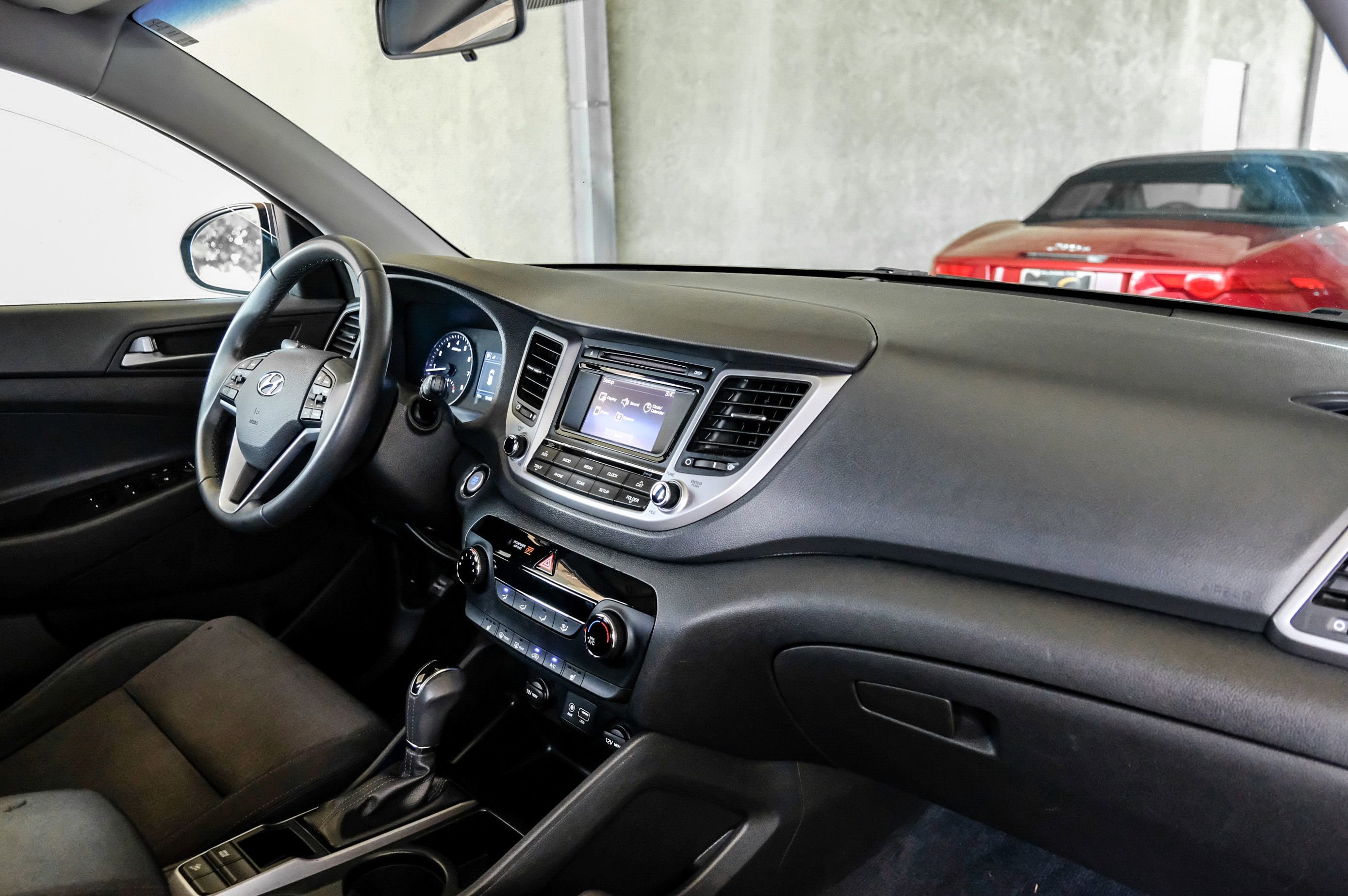 Used 2017 Hyundai Tucson Sport FWD image 11