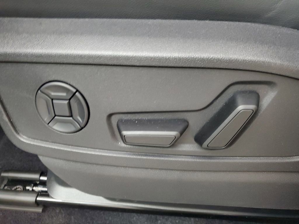 New 2026 Audi Q5 Premium Plus image 11