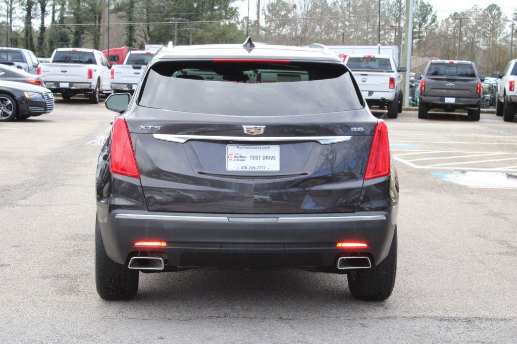Used 2018 Cadillac XT5 Luxury w/ Driver Awareness Package image 7