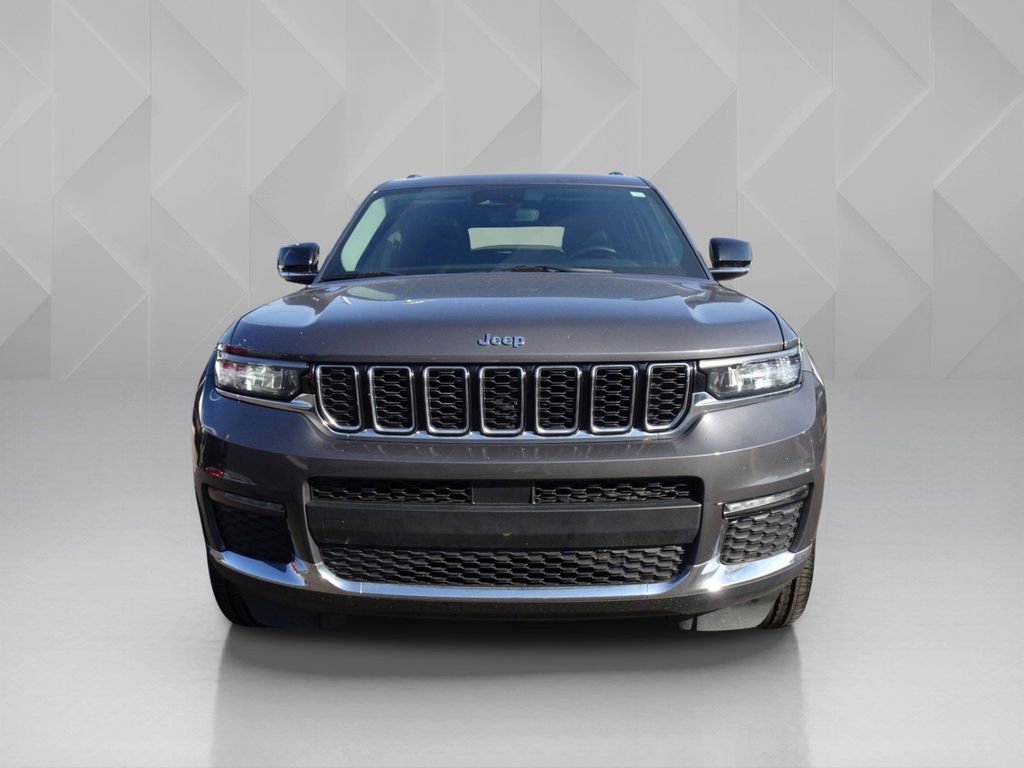 Used 2022 Jeep Grand Cherokee L Limited AWD/4WD image 8
