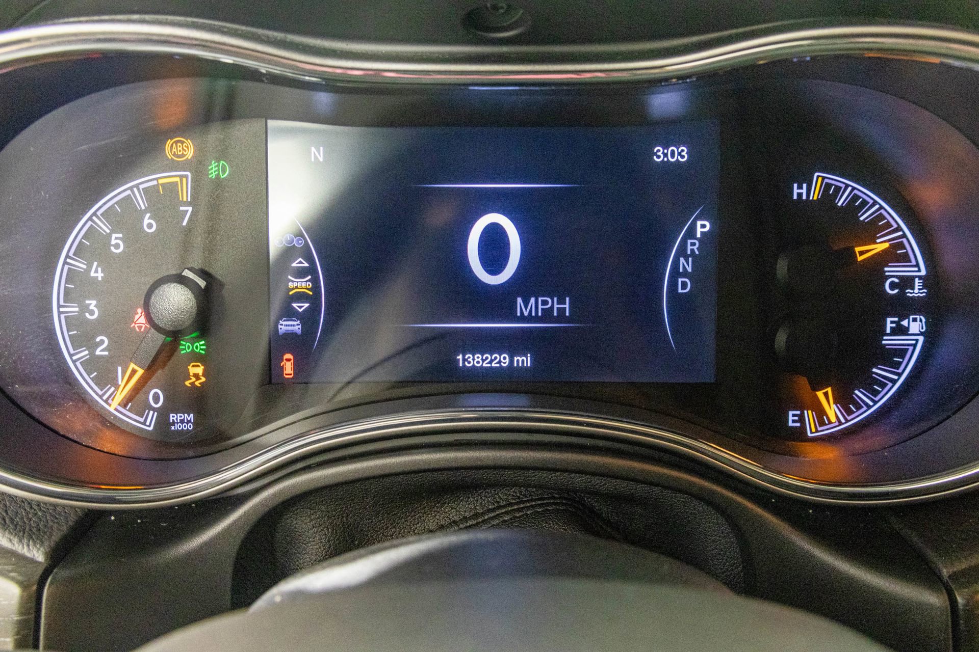 Used 2018 Jeep Grand Cherokee Altitude image 37