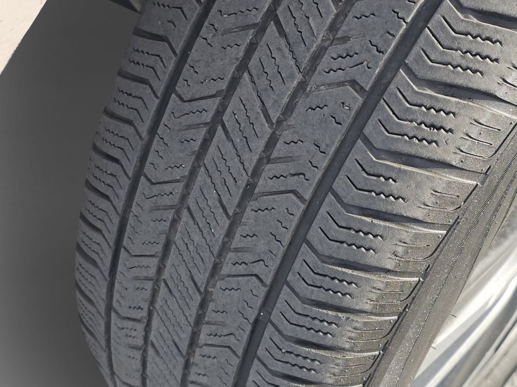 Used 2024 Toyota Venza LE image 17