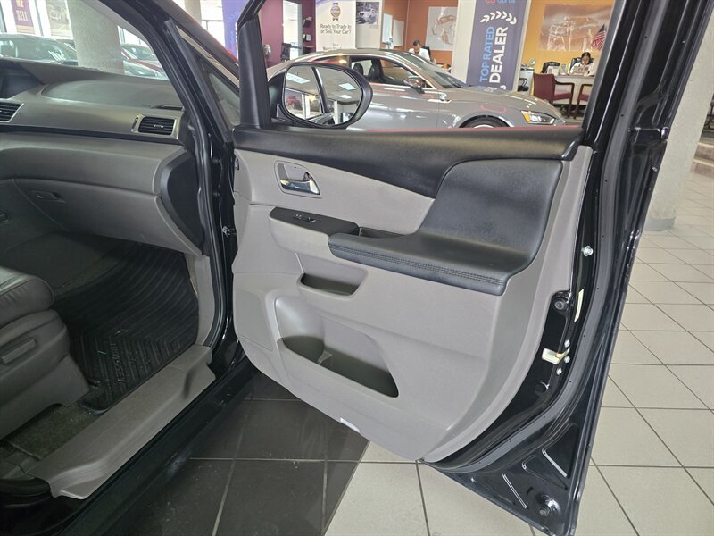 Used 2017 Honda Odyssey EX-L image 15