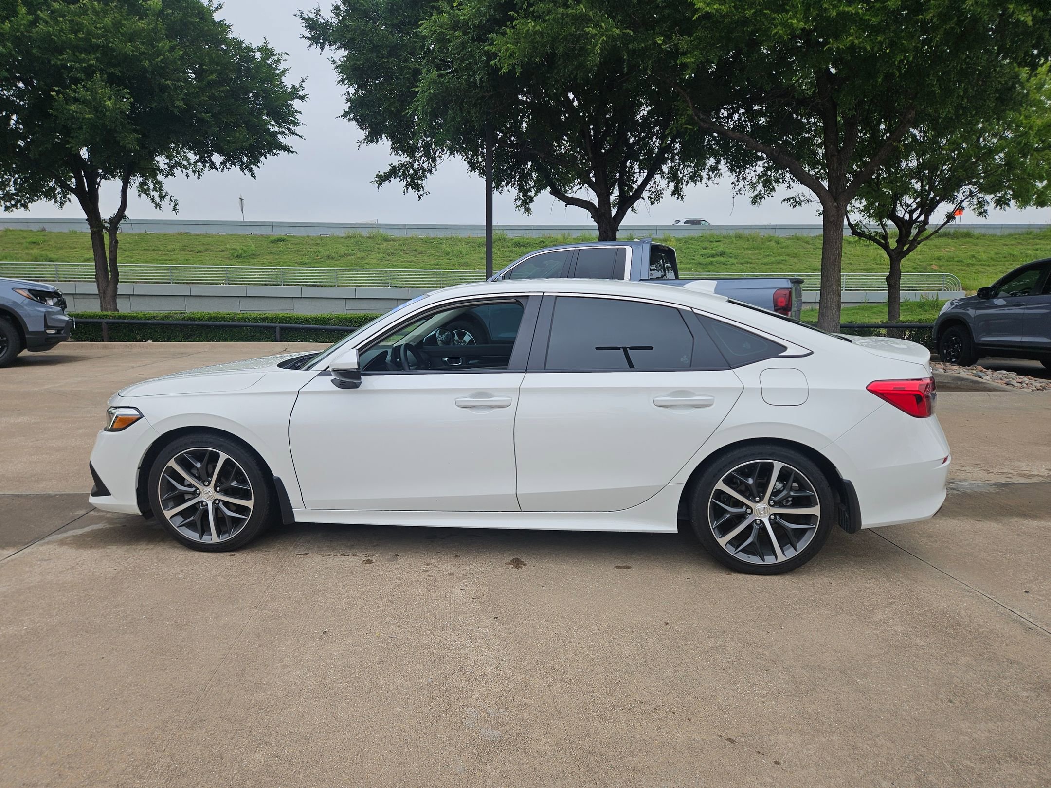 Certified 2024 Honda Civic Touring image 8