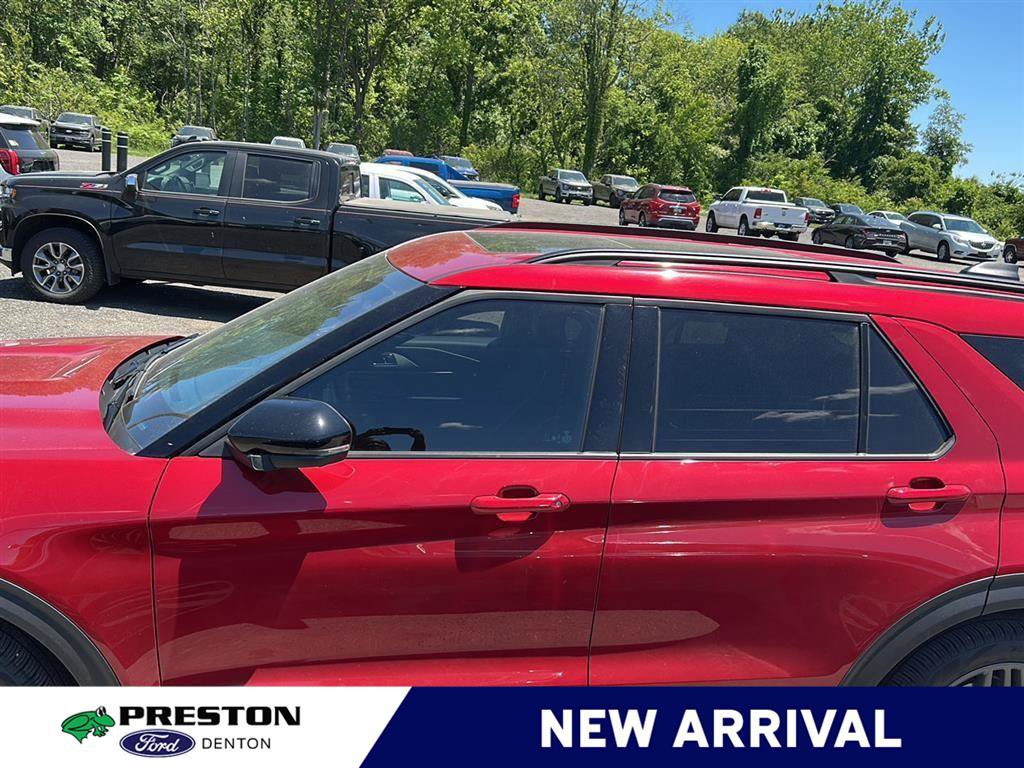 Used 2025 Ford Explorer ST AWD/4WD image 22