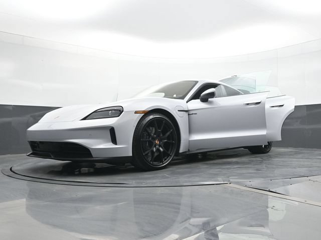 New 2026 Porsche Taycan RWD image 32