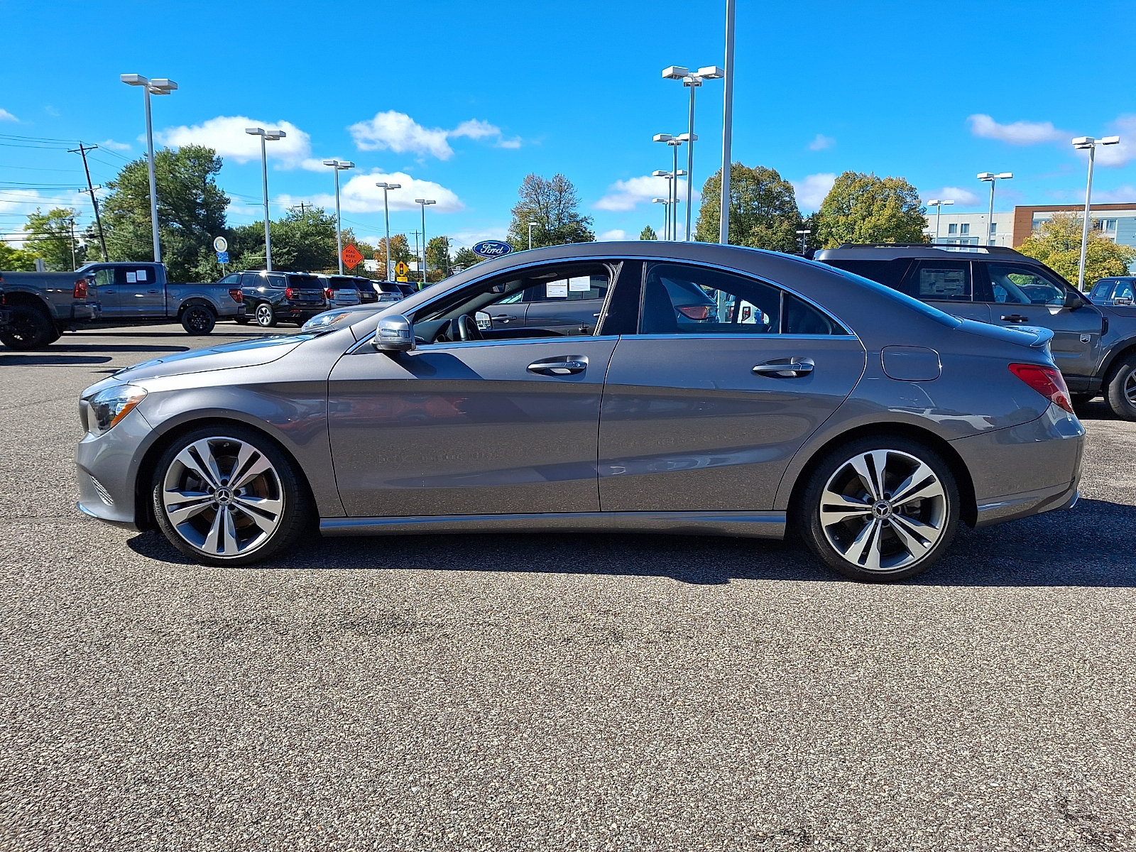 Used 2018 Mercedes-Benz CLA 250 4MATIC image 6