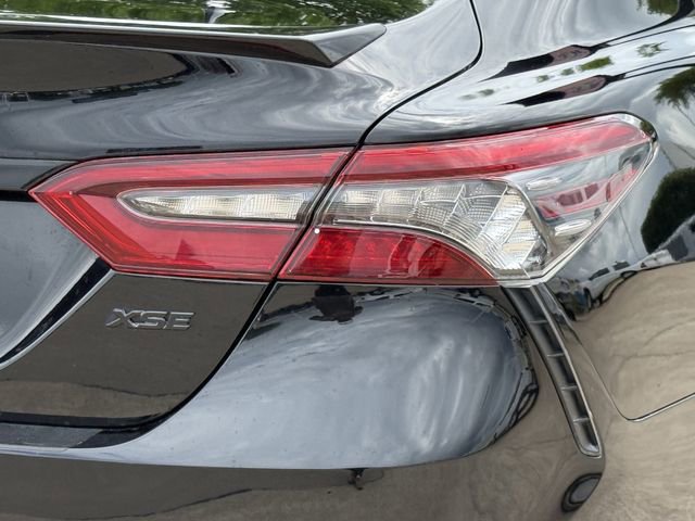 Used 2022 Toyota Camry XSE image 8