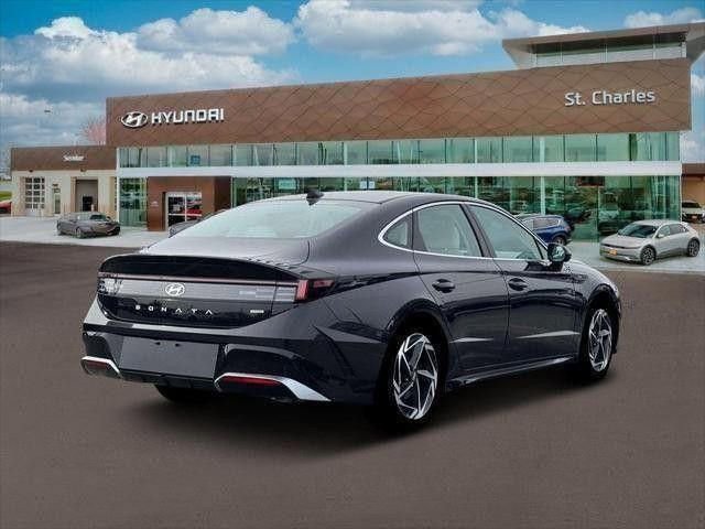 Used 2026 Hyundai Sonata SEL AWD/4WD image 7