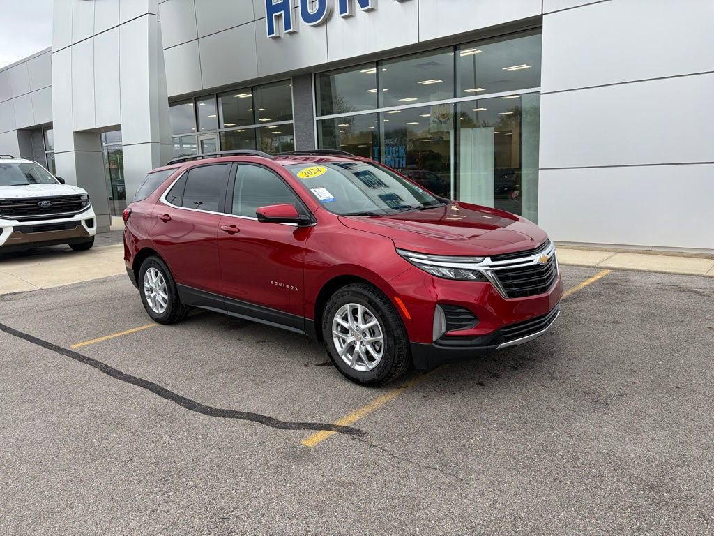 Used 2024 Chevrolet Equinox LT w/ LPO, Floor Liner Package FWD image 26