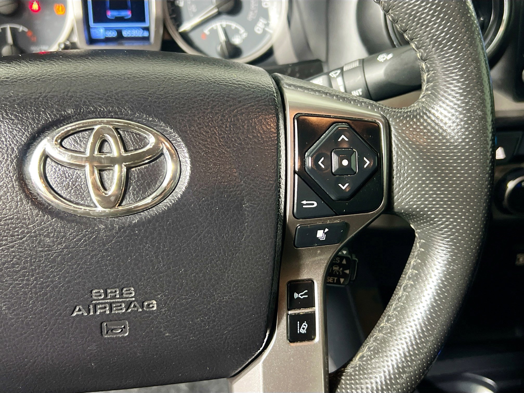 Used 2021 Toyota Tacoma SR5 image 19