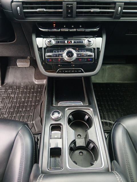 Used 2021 Lincoln Corsair FWD w/ Convenience Package image 19