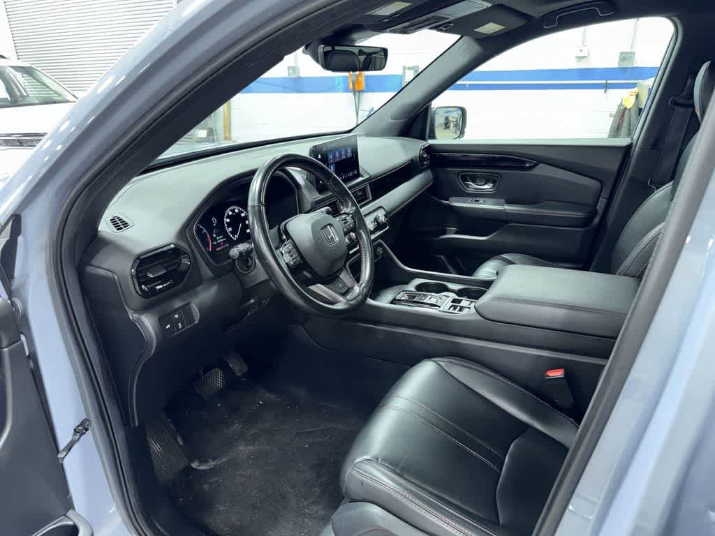 Used 2024 Honda Pilot TrailSport image 32